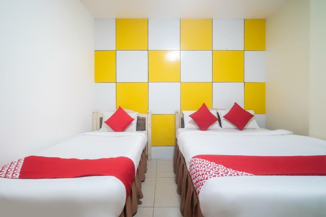 Oyo 197 Sunny Point Hotel Davao City Екстериор снимка