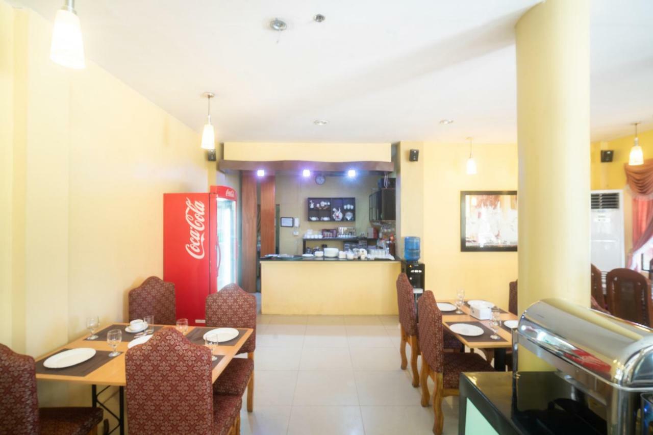 Oyo 197 Sunny Point Hotel Davao City Екстериор снимка