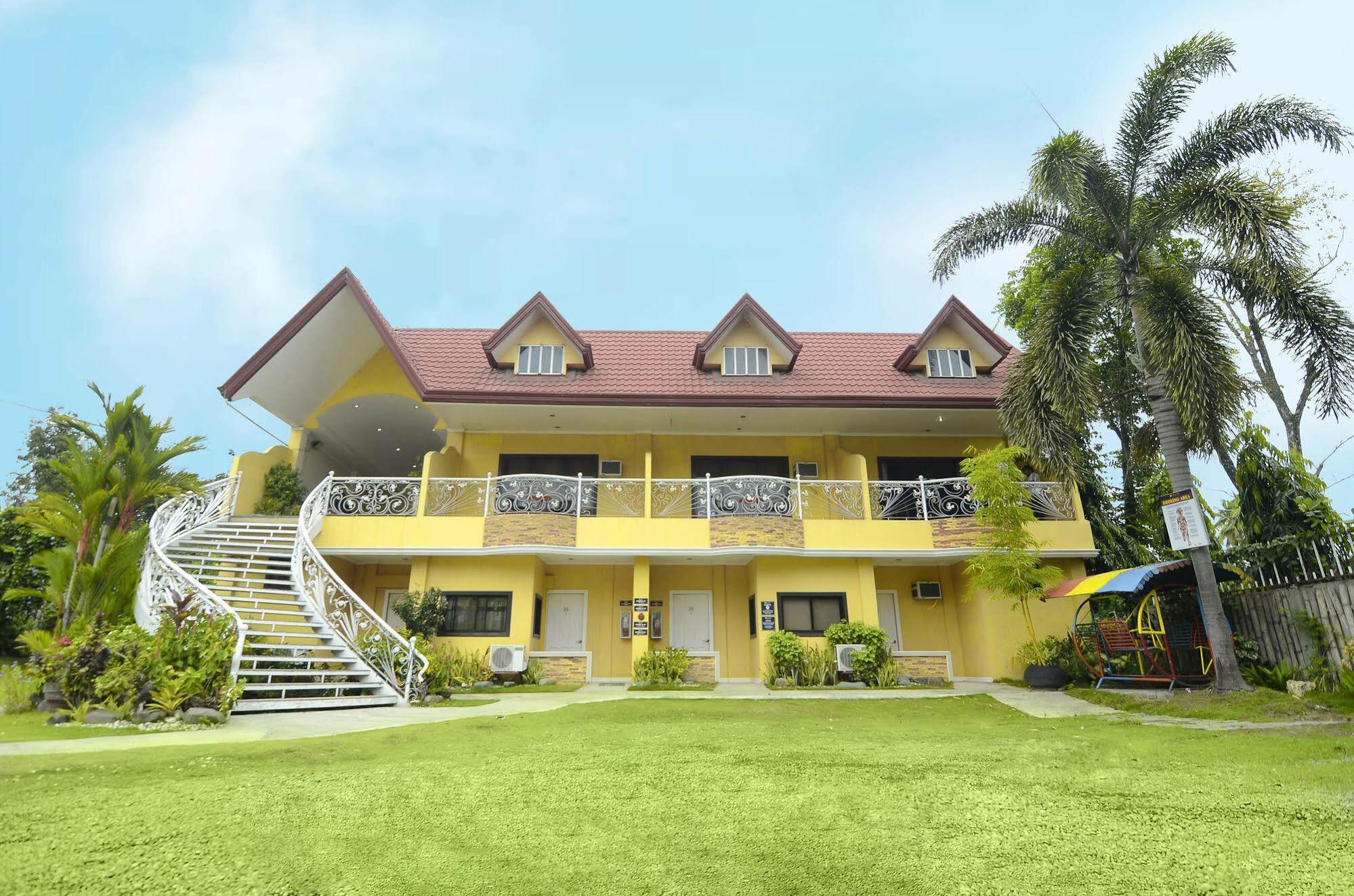 Oyo 197 Sunny Point Hotel Davao City Екстериор снимка